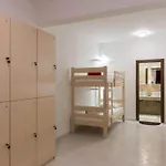 Hostel Free Bird - Bed In Ten Bed Mixed Dormitory Room 5