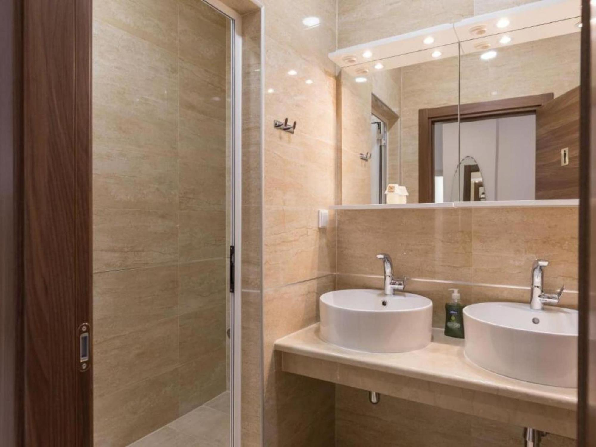 Vakantiehuis Free Bird - Bed In Bed Mixed 5 *